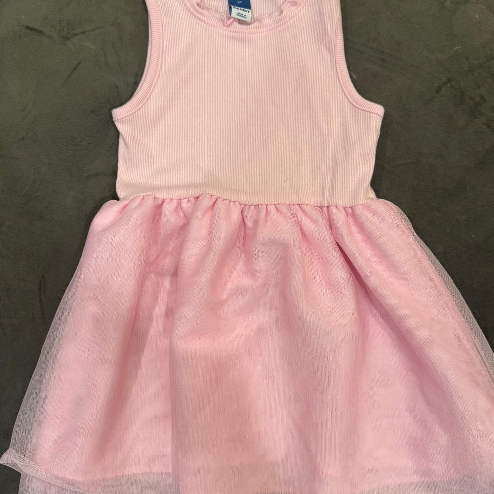 Old Navy Pink Kids Casual Dress - Picture 2 of 4